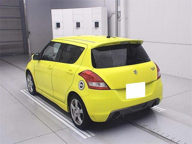 SUZUKI SWIFT 2012