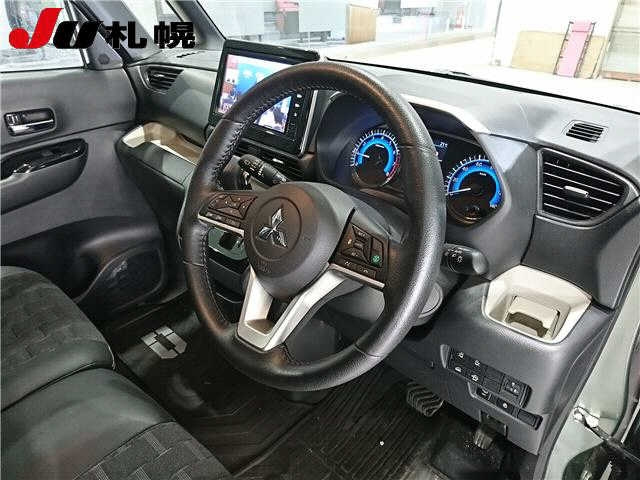 MITSUBISHI DELICA MINI 2024