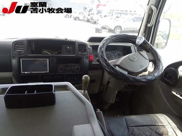 MITSUBISHI CANTER 2013