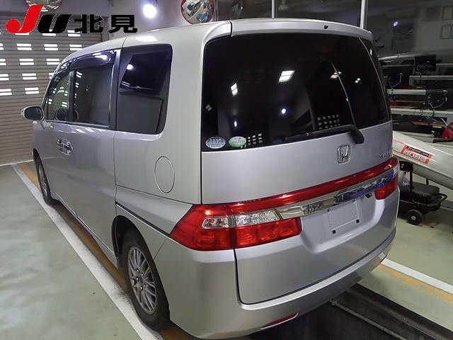 HONDA STEP WAGON 2008