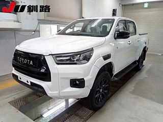 TOYOTA HILUX 2023