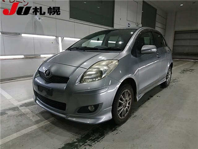 TOYOTA VITZ 2008