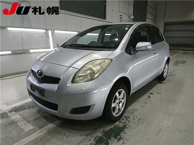 TOYOTA VITZ 2009