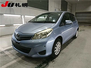 TOYOTA VITZ 2011