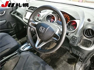 HONDA FIT 2010