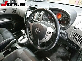 NISSAN X-TRAIL 2009