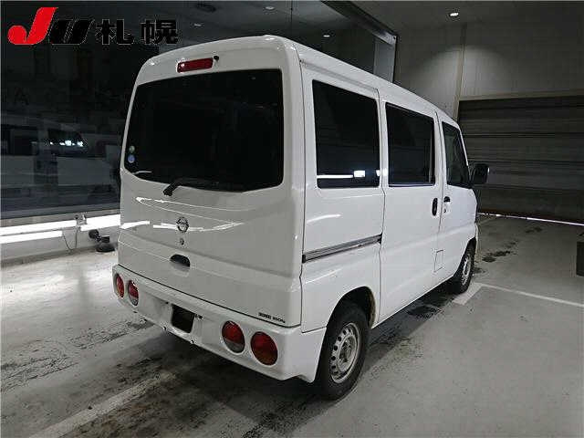 NISSAN CLIPPER VAN 2009