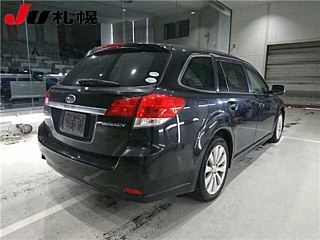 SUBARU LEGACY 2011