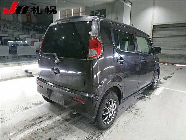 SUZUKI MRWAGON 2011