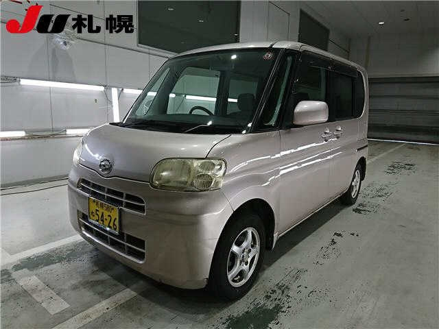 DAIHATSU TANTO 2010