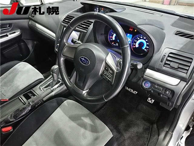 SUBARU XV 2013