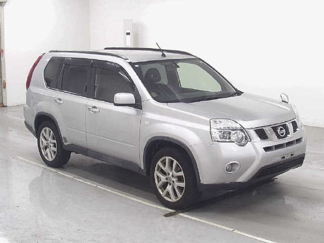 NISSAN X-TRAIL 2012