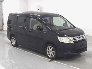 HONDA STEP WAGON 2010