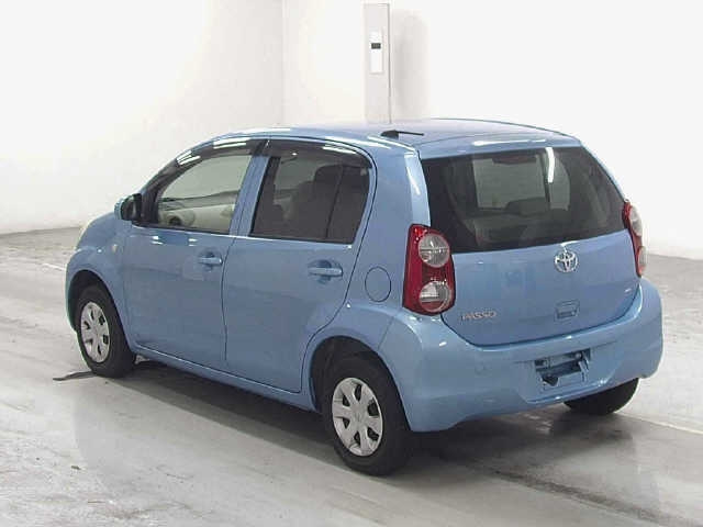 TOYOTA PASSO 2011