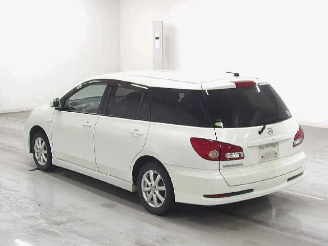 NISSAN WINGROAD 2010