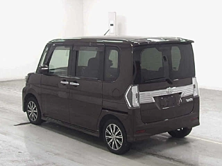 DAIHATSU TANTO 2017