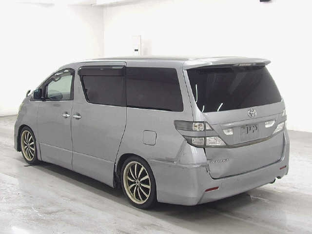 TOYOTA VELLFIRE 2008
