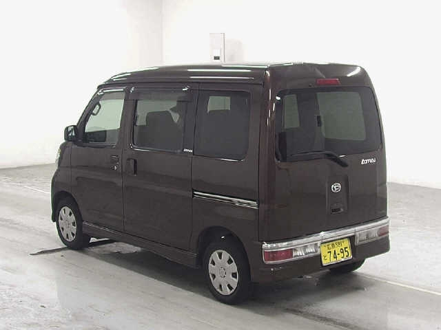 DAIHATSU ATRAI WAGON 2011