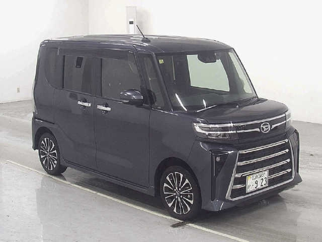 DAIHATSU TANTO 2023
