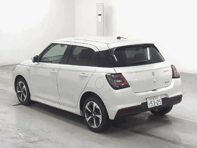 SUZUKI SWIFT 2024
