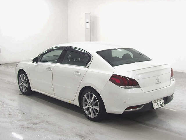 PEUGEOT 508 2015