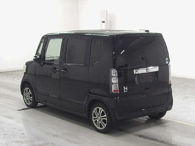 HONDA N BOX 2015