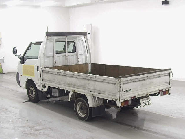 MAZDA BONGO 2014