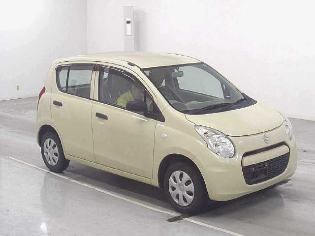 SUZUKI ALTO 2013