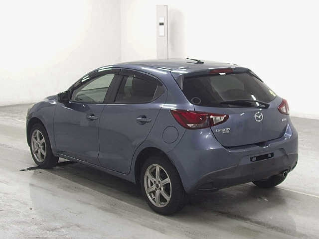 MAZDA DEMIO 2015