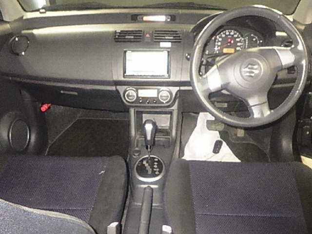 SUZUKI SWIFT 2009