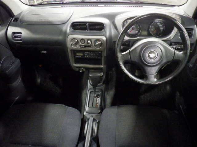 DAIHATSU TERIOS KID 2010