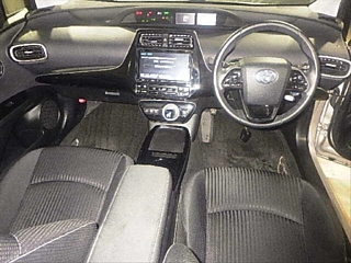 TOYOTA PRIUS PHV 2021