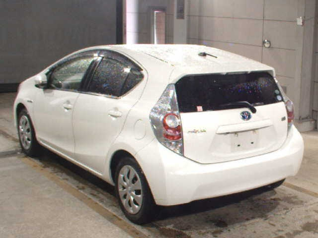 TOYOTA AQUA 2014