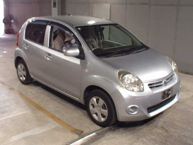 TOYOTA PASSO 2010