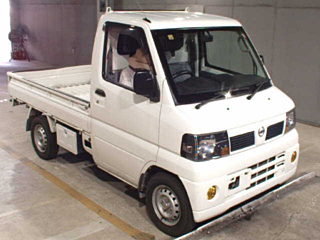 NISSAN CLIPPER TRUCK 2011