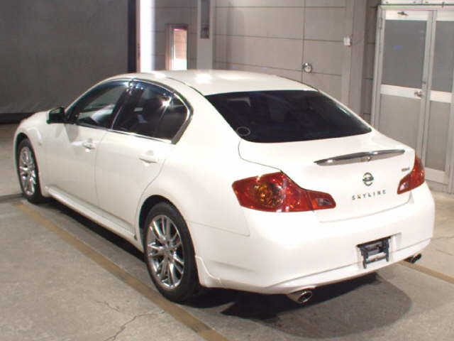 NISSAN SKYLINE 2011