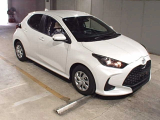 TOYOTA YARIS 2025