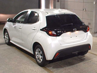 TOYOTA YARIS 2025