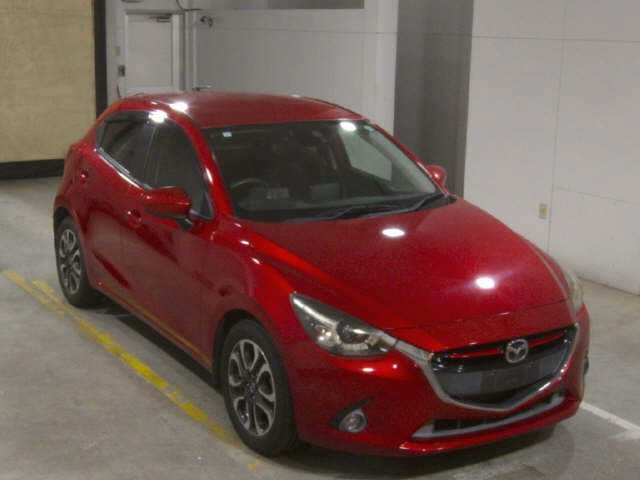 MAZDA DEMIO 2015