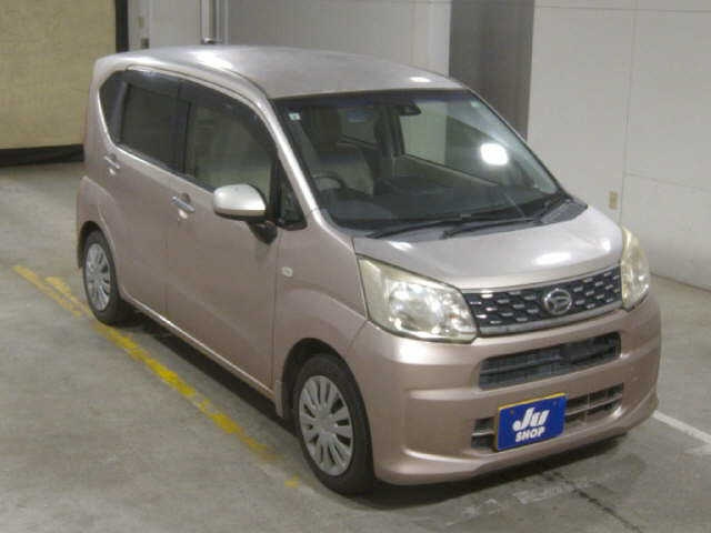 DAIHATSU MOVE 2015