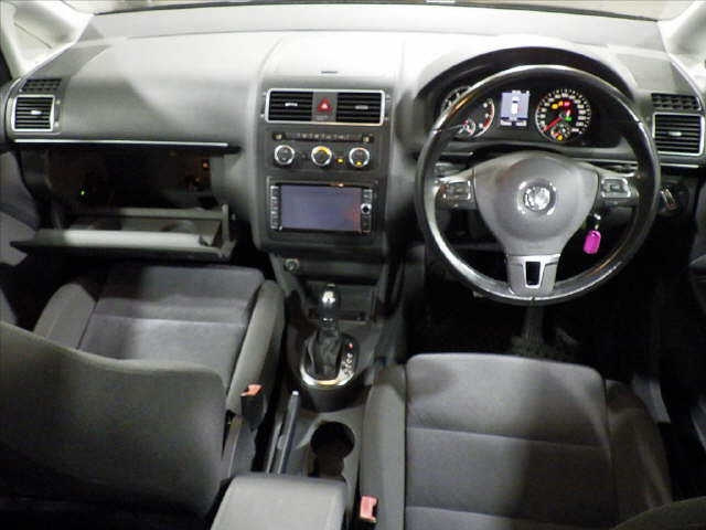 VOLKSWAGEN GOLF TOURAN 2013