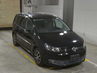 VOLKSWAGEN GOLF TOURAN 2013