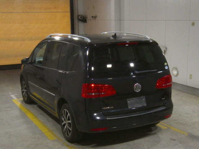 VOLKSWAGEN GOLF TOURAN 2013