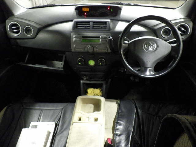 TOYOTA BB 2008