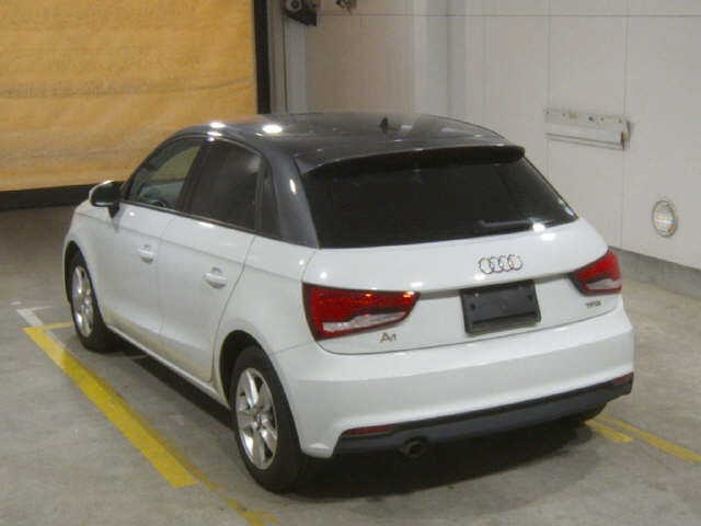 AUDI A1 2016