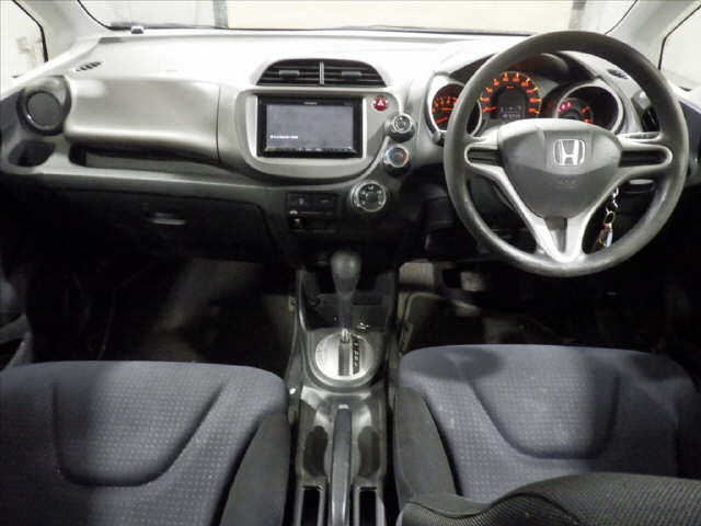 HONDA FIT 2010