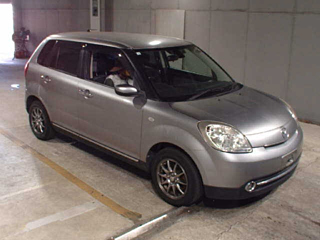 MAZDA VERISA 2010