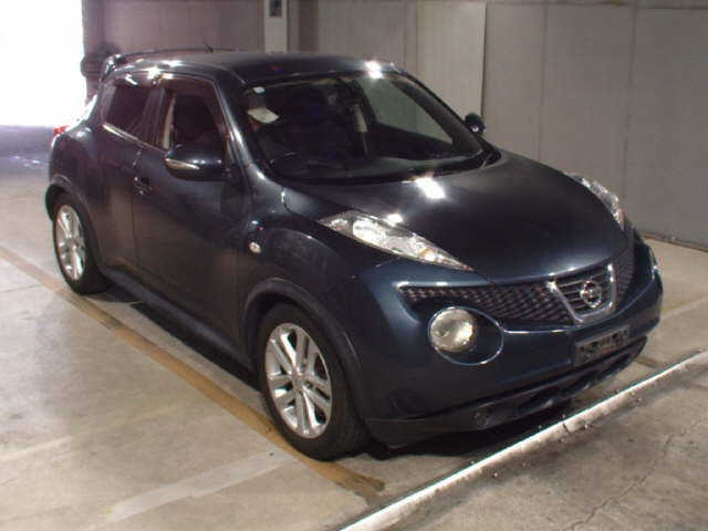 NISSAN JUKE 2010