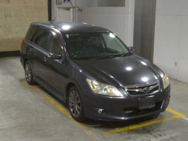 SUBARU EXIGA 2011