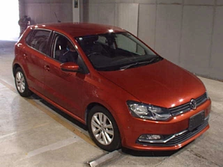 VOLKSWAGEN POLO 2016